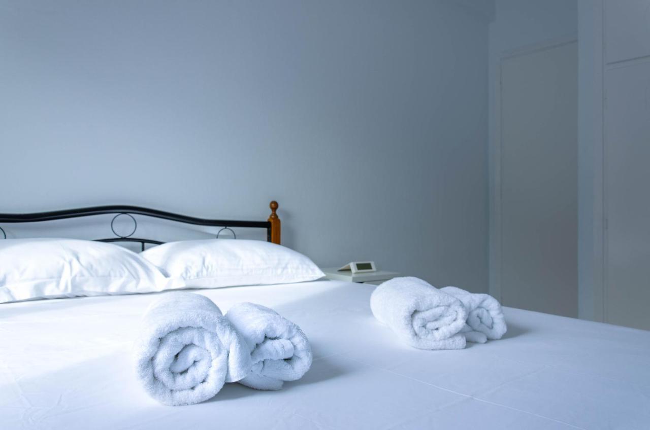 New Renovated 1B Apartment Close To Historic Center เอเธนส์ ภายนอก รูปภาพ