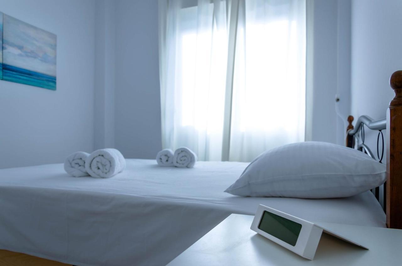 New Renovated 1B Apartment Close To Historic Center เอเธนส์ ภายนอก รูปภาพ