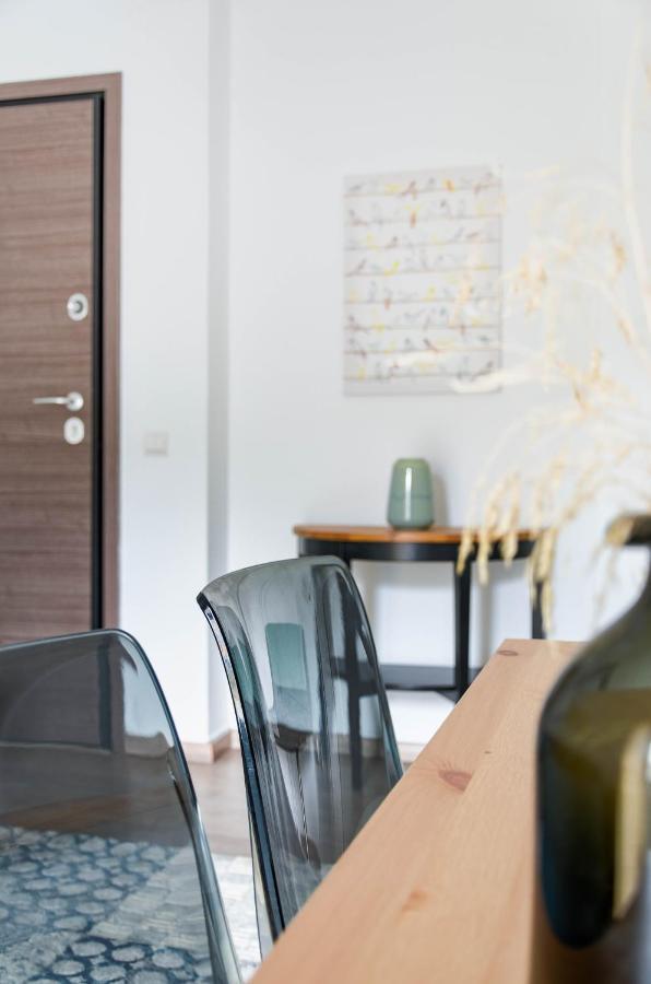 New Renovated 1B Apartment Close To Historic Center เอเธนส์ ภายนอก รูปภาพ